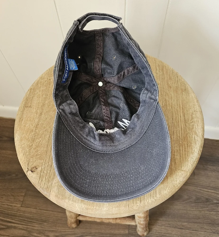 Magnolia stylish gray